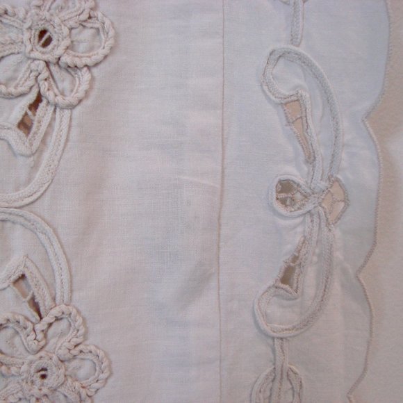 Vintage Floral Embroidered Pillow Case Cover Shabby Chic Flowers Lace Ruffle - Picture 6 of 12